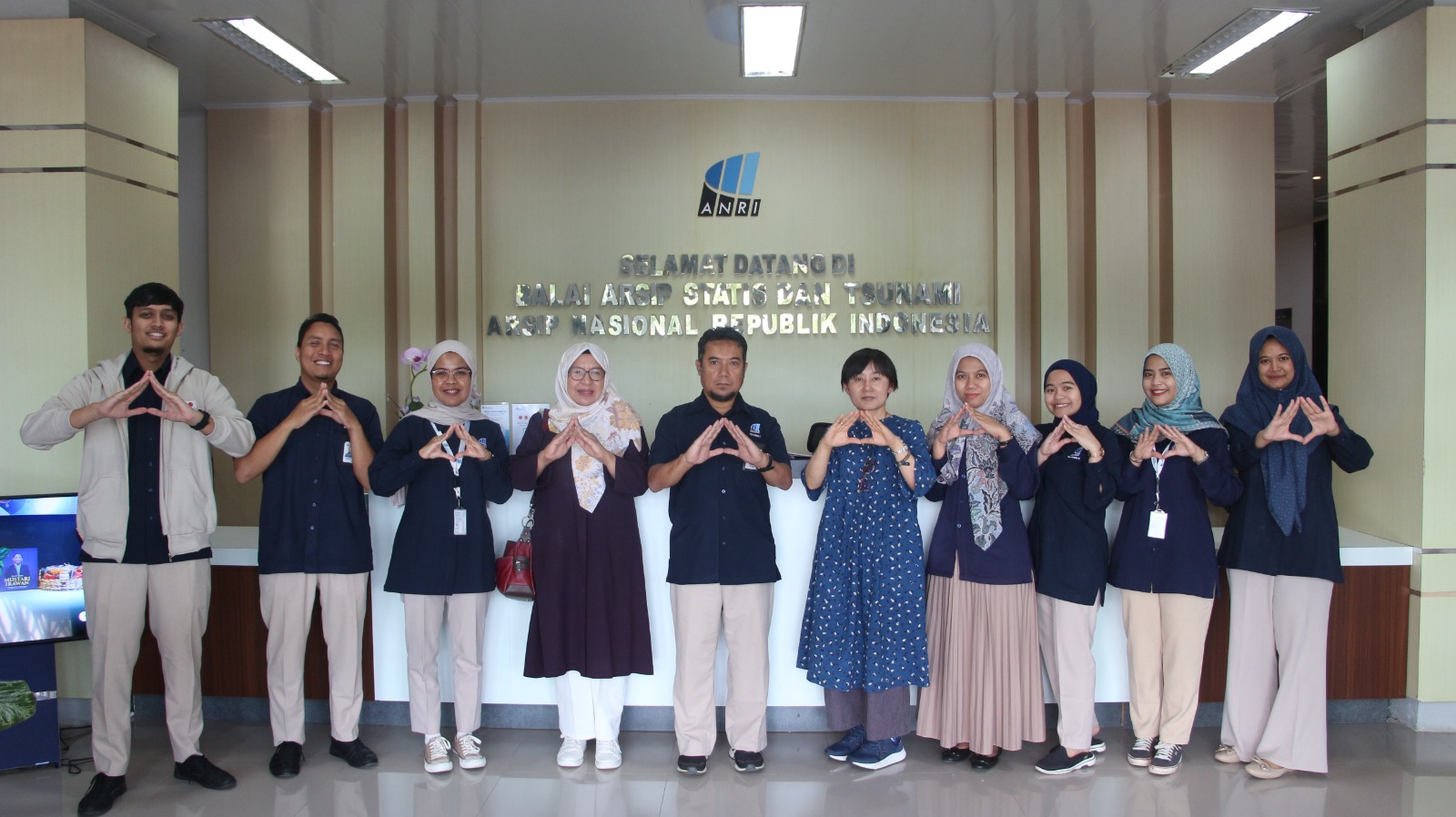 BAST bersama Profesor dari Universitas Kobe Gakuin Jepang Bahas Pengelolaan dan Pendekatan Strategis Pengenalan Arsip Kebencanaan ke Masyarakat